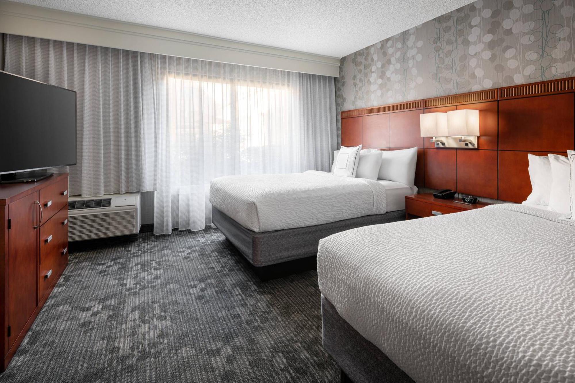 Courtyard San Jose Cupertino Hotel Exterior photo