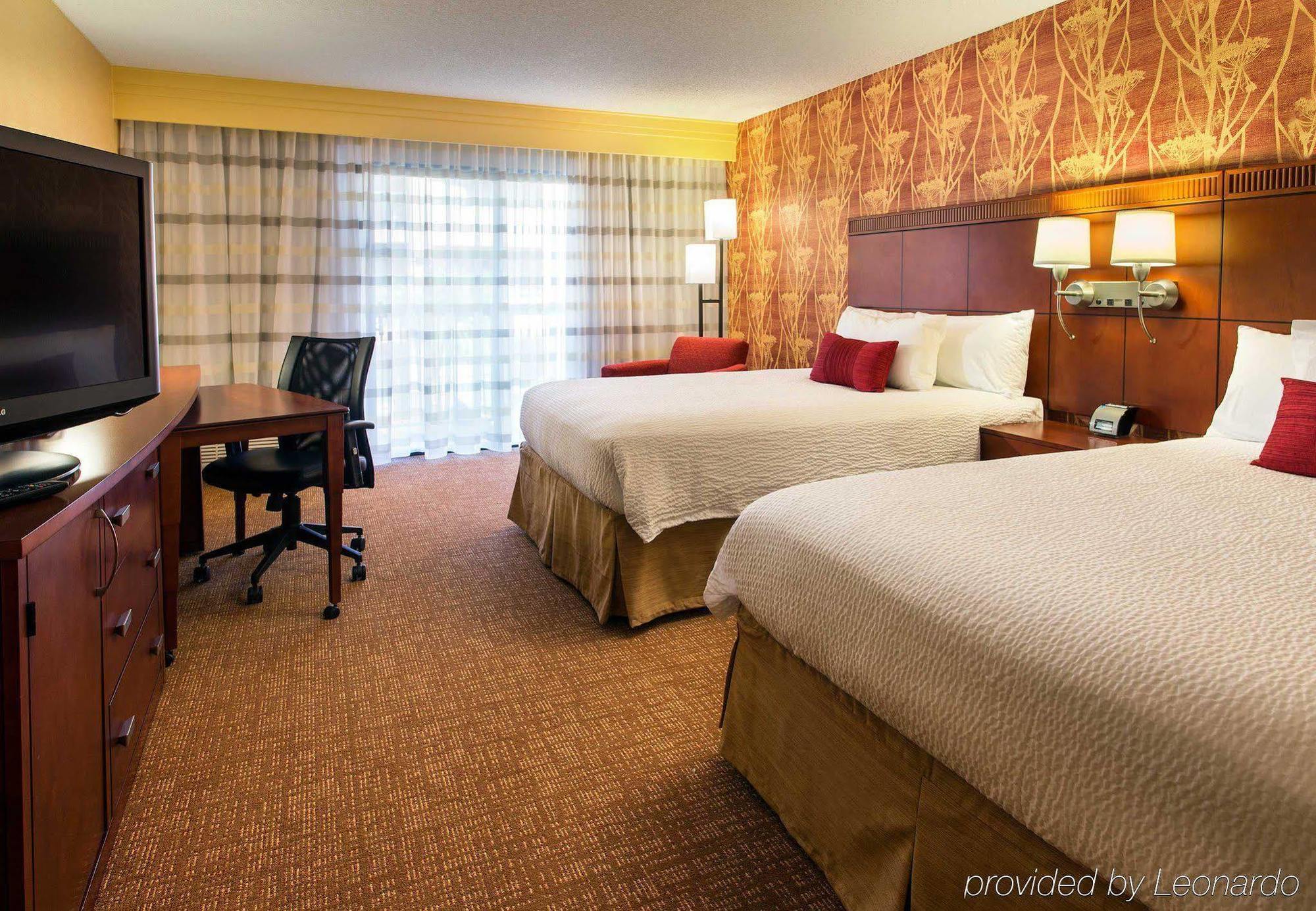 Courtyard San Jose Cupertino Hotel Exterior photo